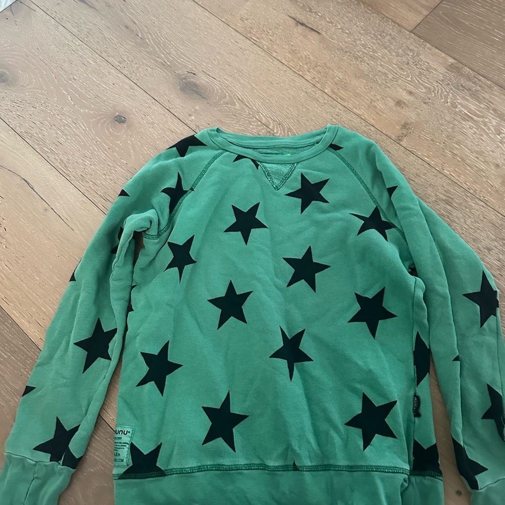 nununu Starry Green and Black Sweatshirt